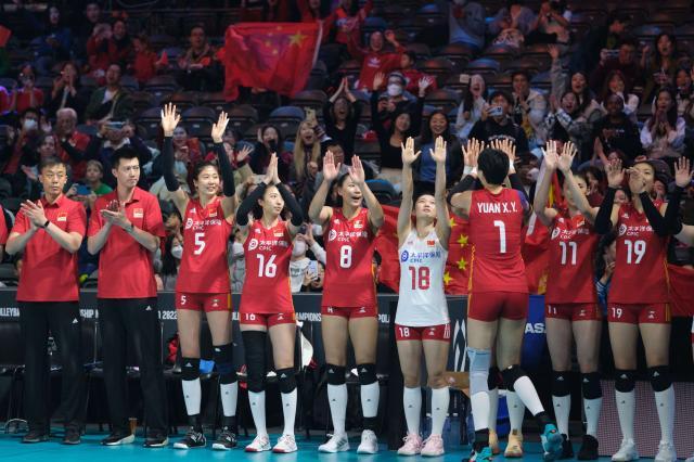 中国女排头名出线 自由人和二传发挥决定“终点”