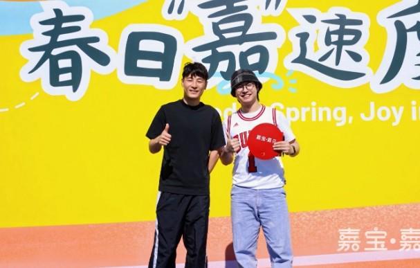 必发注册入口-武磊以“三娃爸爸”身份分享经验:家长要多陪伴孩子一起运动